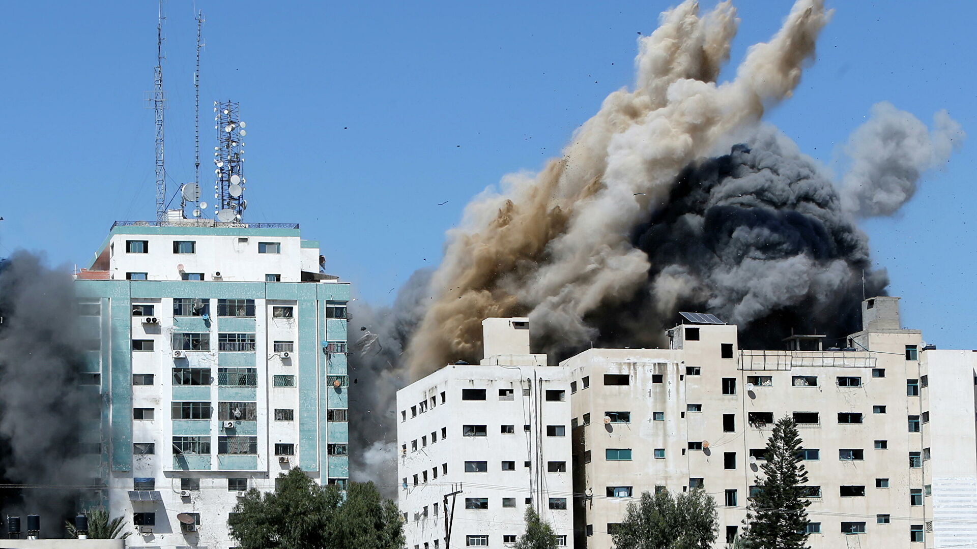 El conflicto en Medio Oriente no cesa, los ataques continuan y se contabilizan al menos 140 muertos
