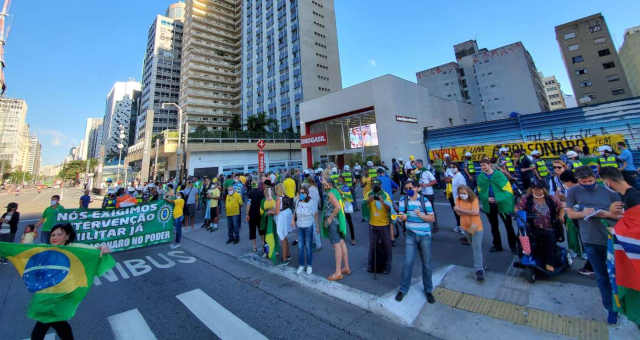 San Pablo: impuso toque de queda y miles de personas se manifiestan en contra